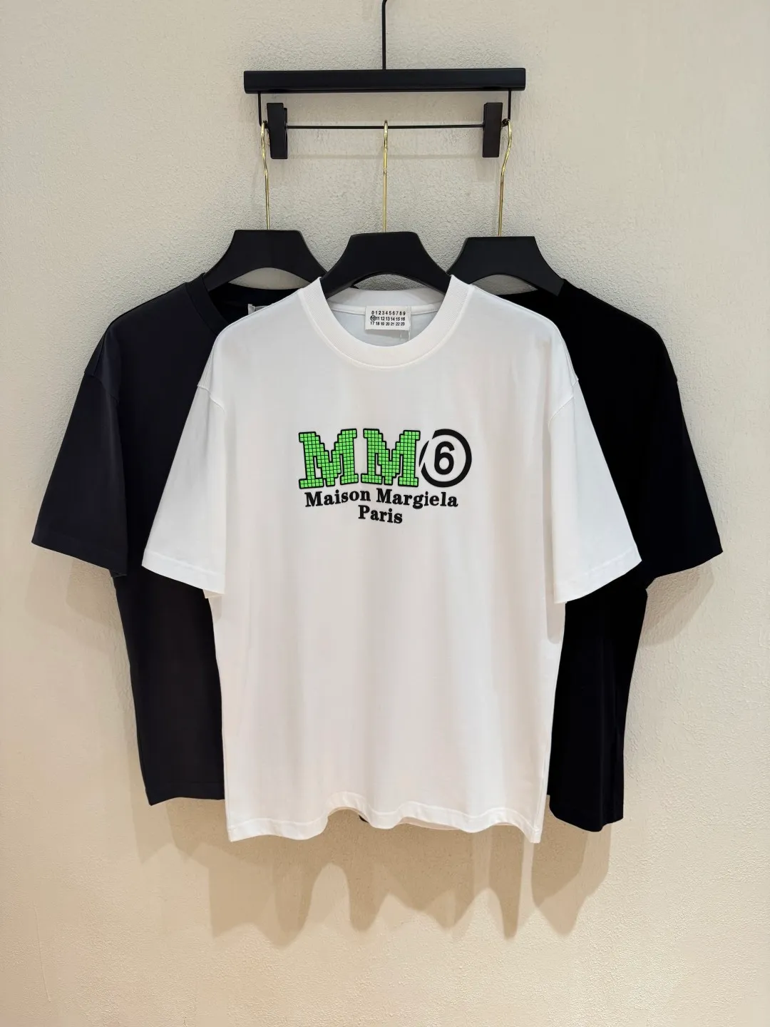 Maison Margiela 26 MM 6 New Arrival T ！ Classic . ！ . 260g . ， ， . . ！！！ ：Black.White.Sizes：S-XXL ！（175/145 L）